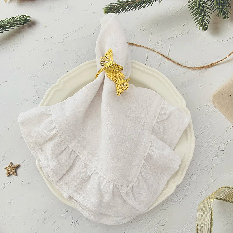 Sets de table serviettes blanches volants