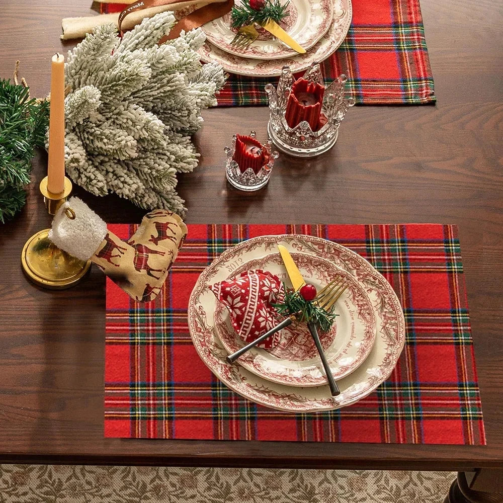 set de table à carreaux